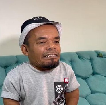 Inspiratif, Cerita Ucok Baba Berjuang demi Pendidikan Anak