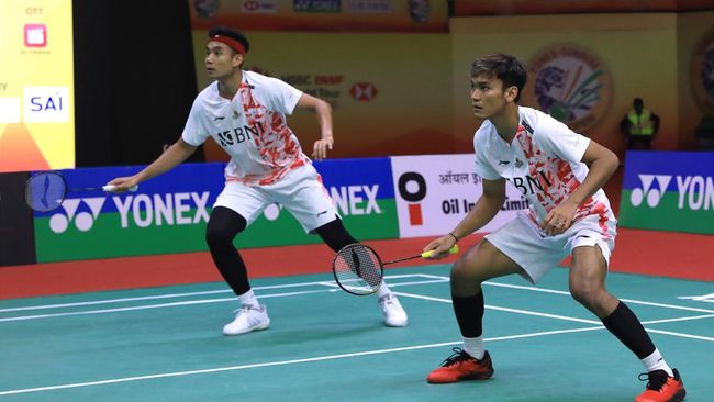 Bagas Maulana/Muhammad Shohibul Fikri menaklukkan Ren Xiang Yu/Tan Qiang untuk lolos ke perempat final Indonesia Masters 2023.