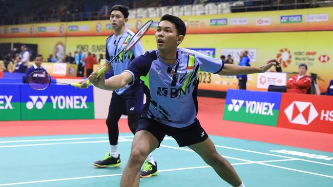 Fajar Alfian/M Rian Ardianto melangkah ke semifinal India Open 2023 usai menang dua gim 21-13, 21-13 atas Mark Lamsfuss/Marvin Seidel, Jumat (20/1).