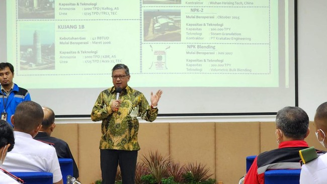 Hasto Kristiyanto mengingatkan pentingnya kepemimpinan intelektual bagi para pemimpin bangsa untuk dapat memaksimalkan SDA Indonesia.
