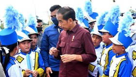 Jokowi ke Lampung Hari Ini Cek Jalan Rusak yang Viral di Media Sosial