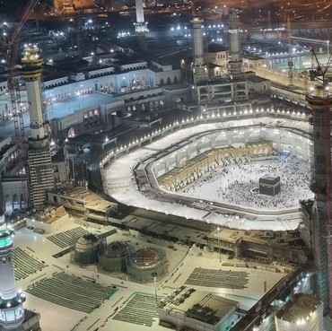 Beda Biaya Haji Furoda dan ONH Plus Pada Tahun 2025