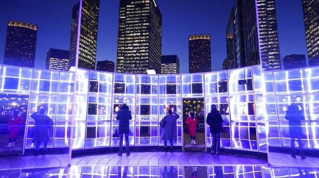 FOTO: Warna-warni Festival Cahaya Musim Dingin di London