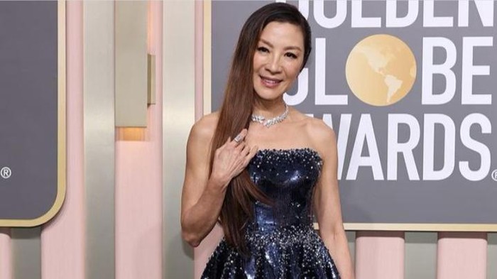 Michelle Yeoh Jadi Aktris Malaysia Pertama yang Raih Penghargaan Golden Globe Awards