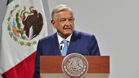 El Chapo Tersiksa Mental Dibui di AS, Presiden Meksiko Mau Melobi