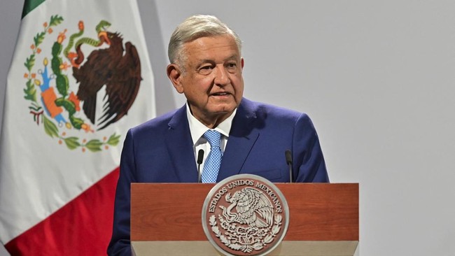 Presiden Andrés Manuel López Obrador, menyatakan bakal mempertimbangkan permintaan Raja Narkoba Joaqin 'El Chapo' Guzman yang mengaku tersiksa di penjara AS.