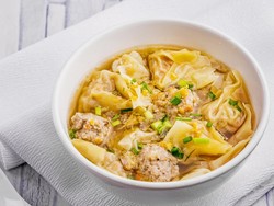 3 Resep Sup Pangsit yang Lembut Gurih Untuk Penghangat Badan