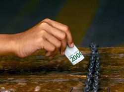 Pengertian Sedekah, Manfaat dan Bedanya dengan Zakat