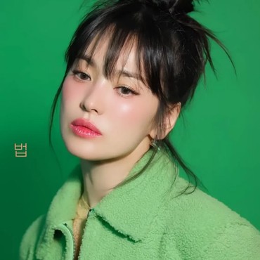 Jawaban Bijak Song Hye Kyo Saat Wajah Disebut Menua