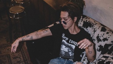 img-title Yesung SuJu Tampil Garang dengan Tato dalam Foto Teaser 'Sensory Flows'