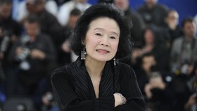 Sempat Idap Alzheimer, Aktris Yoon Jeong-hee Meninggal di Paris