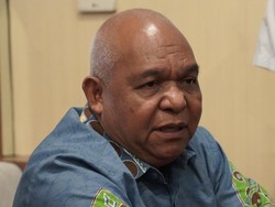 Pengacara Anggap Tudingan KPK soal Anak-Istri Lukas Main Proyek Tak Berdasar