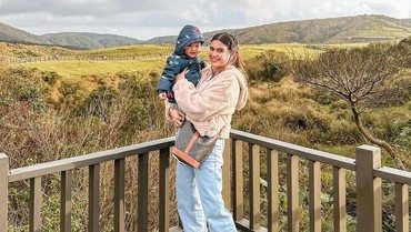 img-title Audi Marissa Nikmati Peran Sebagai Bunda, Pilih Urus Sendiri Anak Tercinta