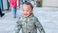 7 Potret Tampan Anzel Putra Audi Marissa, Disebut Mirip Anak Korea Bun