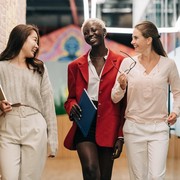 6 Cara Sederhana Namun Bermakna yang Bisa Kamu Lakukan untuk Merayakan Hari Perempuan Internasional
