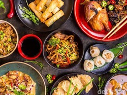 12 Makanan Keberuntungan Imlek Menyambut Tahun Kelinci Air 2023