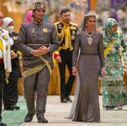 Detail Gaun yang Dipakai oleh Azemah Bolkiah, Putri Sultan Brunei yang Menikah dengan Sepupu!