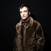 Hanya Makan Kentang Selama 2 Minggu untuk Detoks, Robert Pattinson Sebut Standar Tubuh Pria 'Berbahaya'