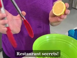 Cara Memeras Lemon Agar Airnya Banyak, Gampang Dicoba!
