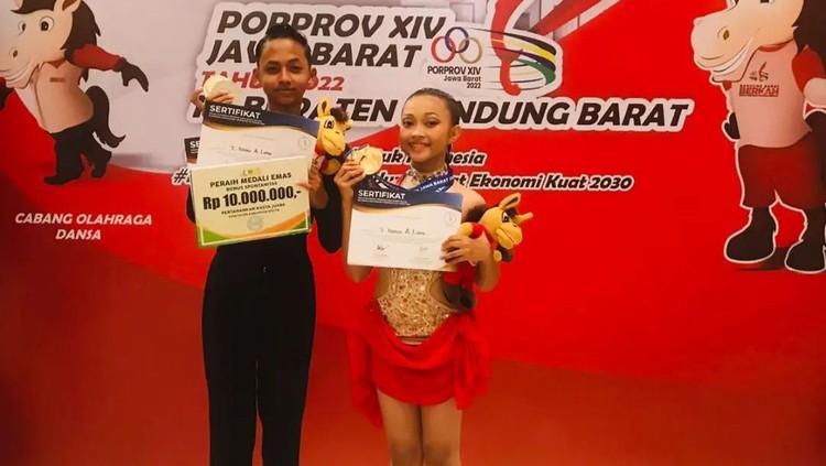devina dan keysia devina dan keysia