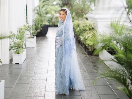 7 Potret Manglingi Kiky Saputri di Pengajian Jelang nikah, Disebut Mirip Erina Gudono