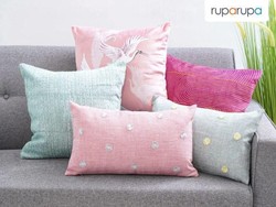 4 Cara Menata Sofa dengan Bantal agar Lebih Estetik