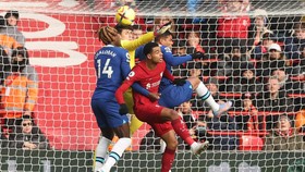 Owen Remehkan Messi Usai Kasihan Lihat Gakpo di Liverpool