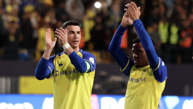 Ronaldo Quattrick, Al Nassr Hajar Al Wahda 4-0