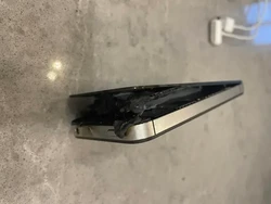 Ngeri! iPhone 4 Terbakar Saat Dicas Semalaman