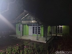 Aneh Kontrakan Wowon Cs Selalu Gelap-Warung Dekatnya Sering Kemalingan