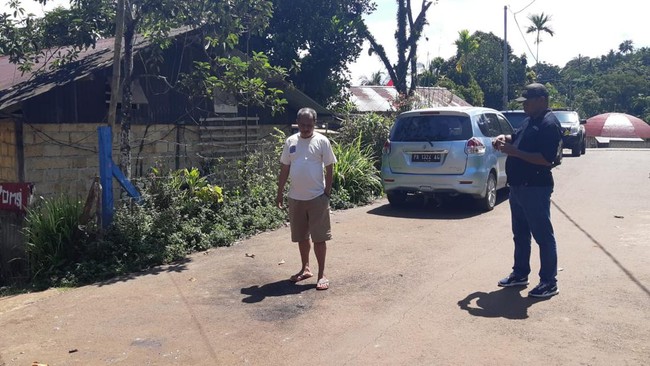 Aliansi Jurnalis Independen mengecam aksi teror bom yang meledak di samping rumah jurnalis senior sekaligus Pemimpin Umum Tabloid Jubi Papua Victor Mambor.