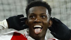 FOTO: Nketiah Buat Arsenal Tertawa dan Bikin MU Sengsara