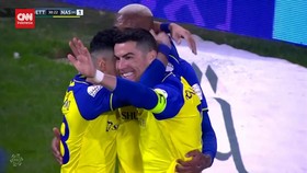 VIDEO: Aksi Debut Ronaldo, Bikin Bek Lawan Terjengkang