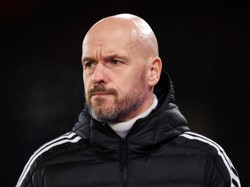 Ten Hag yang Kini Incar Trofi Bersama MU