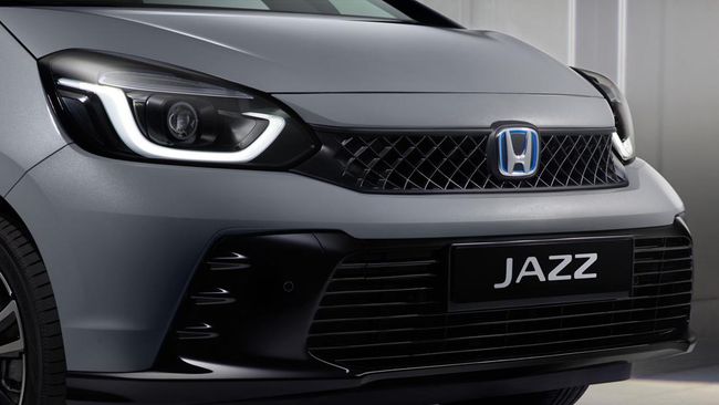Honda Jazz di Eropa mendapatkan penyegaran desain termasuk gril sarang lebah dan bumper mirip model baru Honda lainnya.