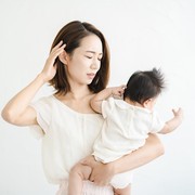 Mengenal Serba-serbi Sindrom Baby Blues Usai Melahirkan, yang Kerap Diabaikan!