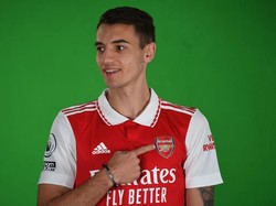 Arsenal Boyong Bek Spezia Jakub Kiwior