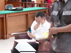 Nangis Baca Pleidoi, Ricky Rizal Ngaku Tak Tahu Rencana Bunuh Yosua