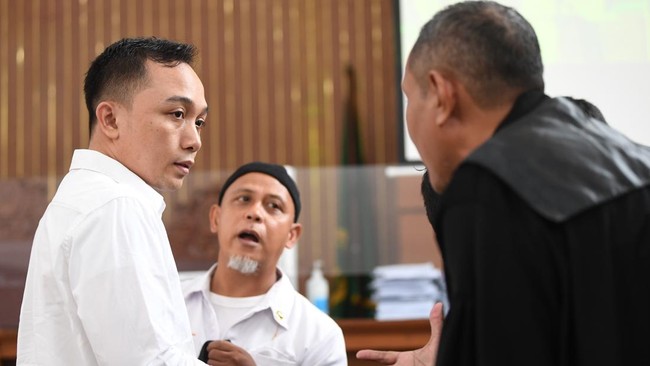 sidang-pledoi-ricky-rizal-1_169 sidang-pledoi-ricky-rizal-1_169