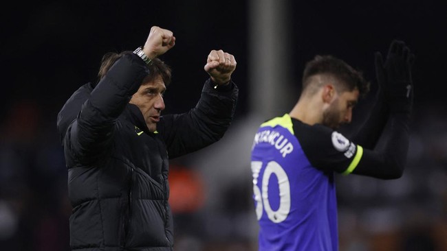 Berikut klasemen Liga Inggris usai Tottenham Hotspur mengalahkan Fulham dalam laga di Craven Cottage, Selasa (24/1) dini hari.