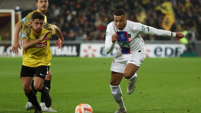 Fakta menarik Kylian Mbappe usai cetak lima gol saat PSG lawan Pays de Cassel di Piala Prancis, Selasa (24/1) dini hari WIB.
