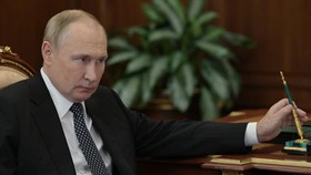 Pengadilan Internasional Perintahkan Tangkap Putin, Kremlin Menolak