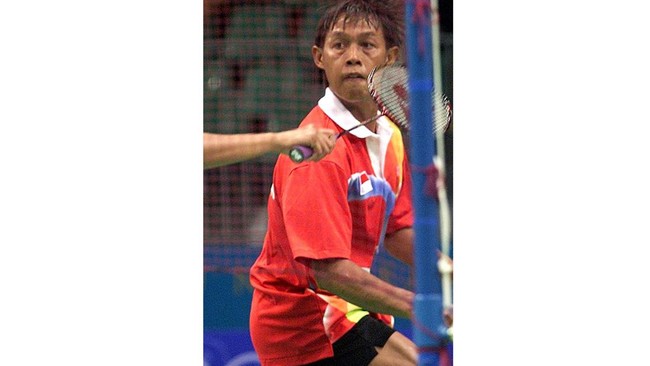 Bambang Supriyanto, pemain bulutangkis yang bisa masuk tujuh besar di tiga nomor berbeda yaitu tunggal, ganda, dan ganda campuran berbagi kisahnya.