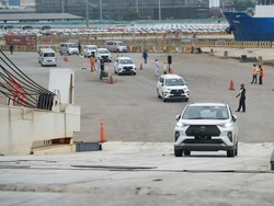 Sempat Disetop Gegara Skandal Daihatsu, Ekspor Mobil Toyota Jalan Lagi