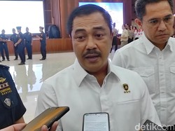 Ditunjuk Jadi Menteri, Agus Andrianto Mundur dari Wakapolri