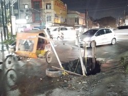 Awas, Ada Lubang Menganga di Jalan Krakatau Medan