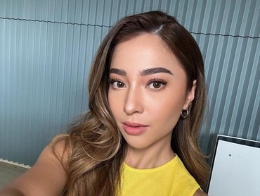 img-title Pamer Desain Brand Perhiasan dengan Lafadz Allah, Nikita Willy Kena Sentil