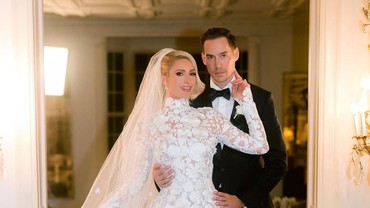 Sambut Anak Pertama, Paris Hilton Resmi Jadi Ibu