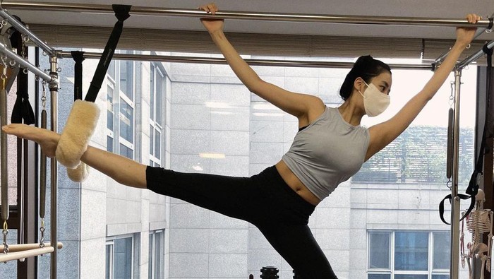 Makin Langsing Usai Melahirkan, Ini Tips Diet Aktris Korea Kang Sora yang Sukses Turunkan Berat Badan Hingga 20 Kg