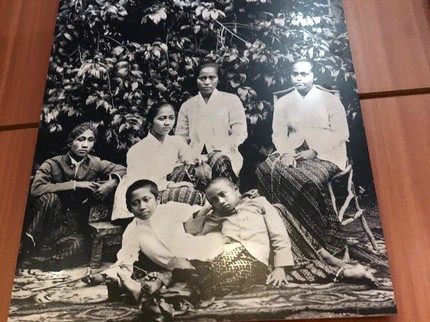 Sejarah Singkat RA Kartini yang Bisa Diceritakan pada Anak